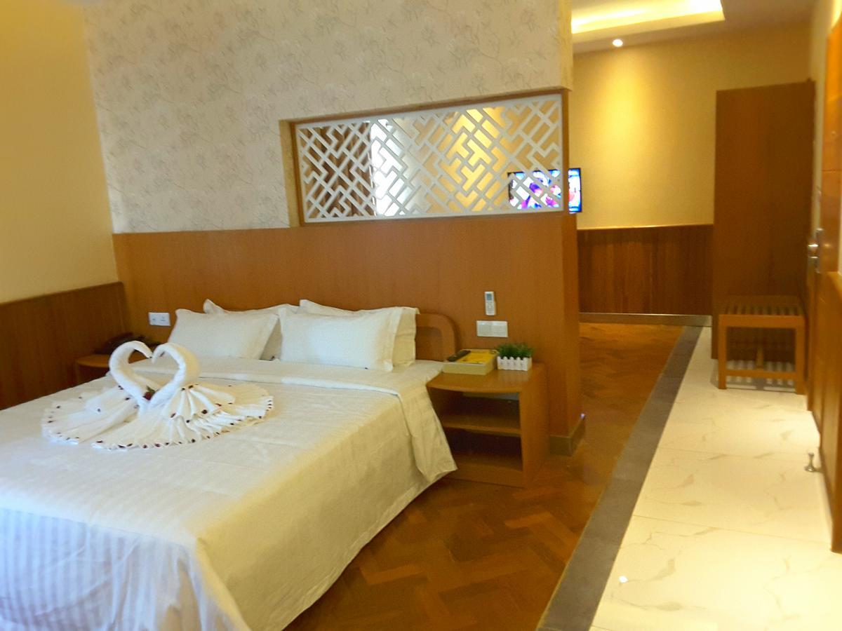 Unity Hotel Mandalay Exterior photo
